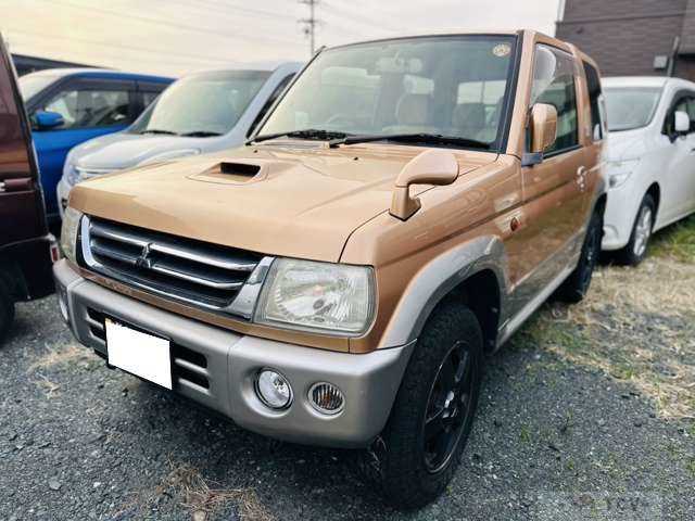 2005 Mitsubishi Pajero Mini