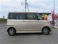 2010 Nissan ROOX