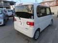 2011 Daihatsu Tanto
