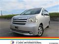 2007 Toyota Noah
