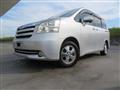 2007 Toyota Noah