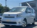2007 Toyota Voxy