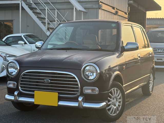 2001 Daihatsu Miragino