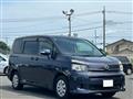 2013 Toyota Voxy