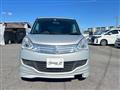 2012 Mitsubishi Delica