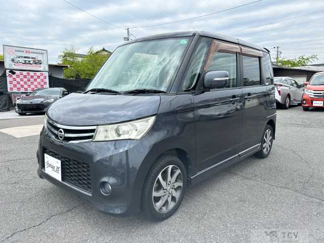 2010 Nissan ROOX
