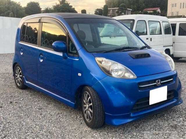 2006 Honda Life