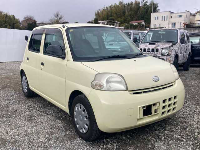 2010 Daihatsu Esse
