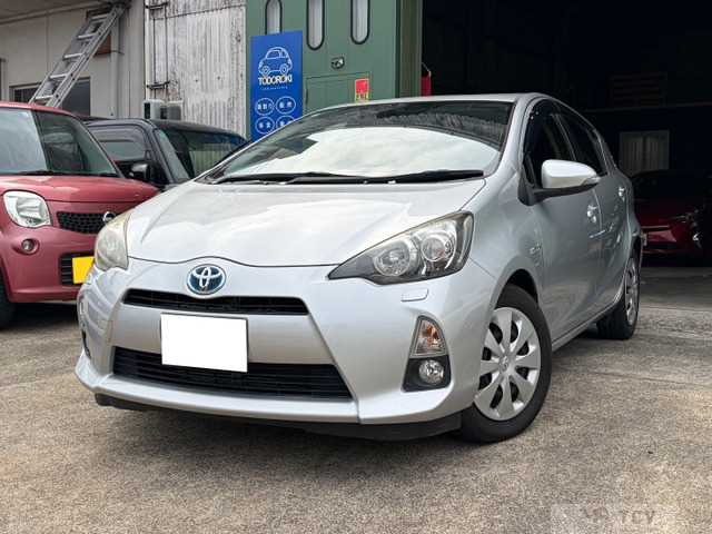 2012 Toyota AQUA