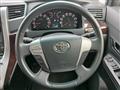 2013 Toyota Alphard G