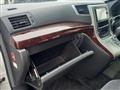 2013 Toyota Alphard G
