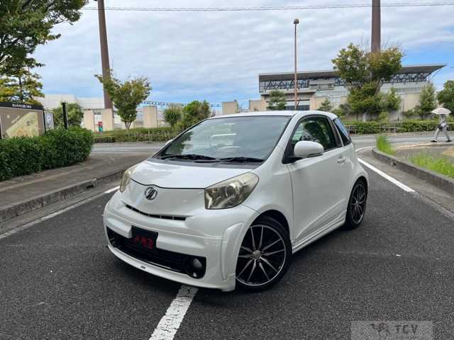 2009 Toyota IQ