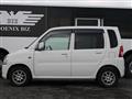 2001 Mitsubishi Toppo Bj