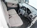 2001 Mitsubishi Toppo Bj