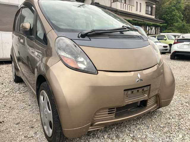 2008 Mitsubishi i