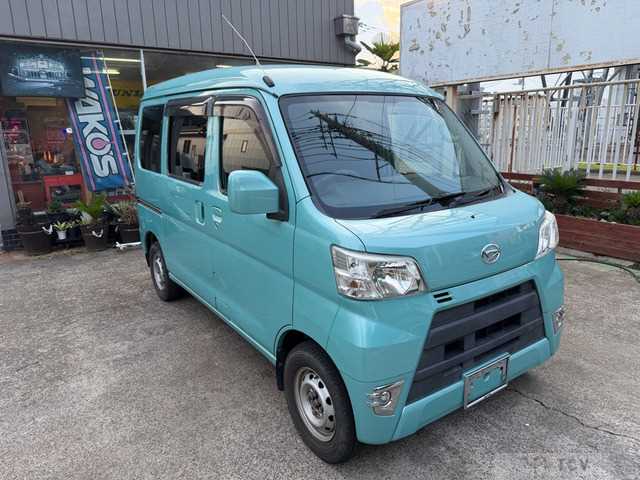 2017 Daihatsu Hijet Cargo