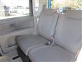 2010 Daihatsu Tanto