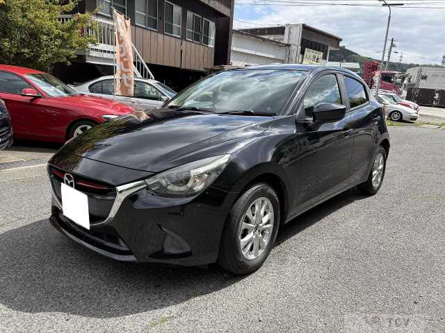 2016 Mazda Demio