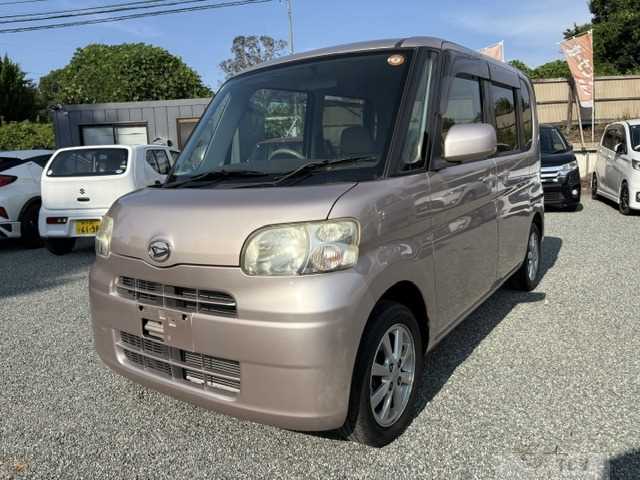 2009 Daihatsu Tanto