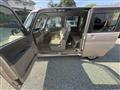 2009 Daihatsu Tanto