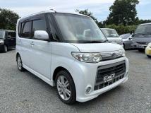 2011 Daihatsu Tanto Custom