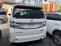 2014 Toyota Vellfire