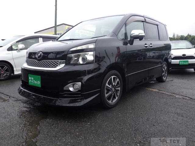 2011 Toyota Voxy