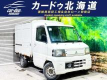 2009 Mitsubishi Minicab Truck