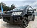 2016 Mitsubishi Delica D5