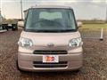 2010 Daihatsu Tanto