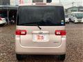 2010 Daihatsu Tanto