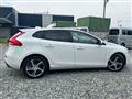 2016 Volvo V40