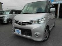 2010 Nissan ROOX