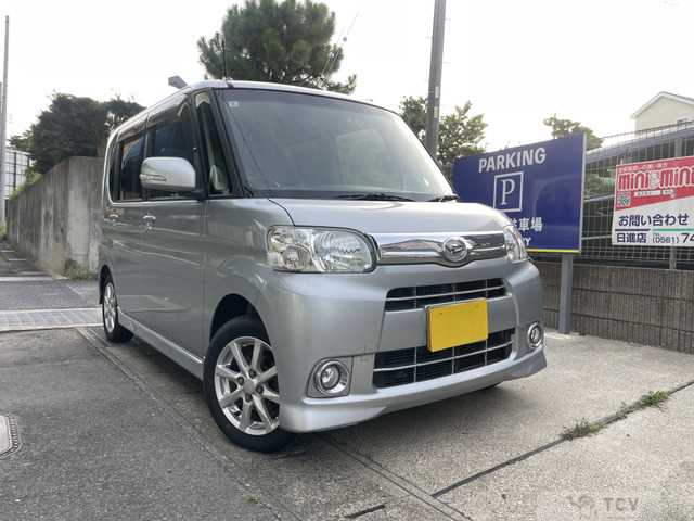 2012 Daihatsu Tanto