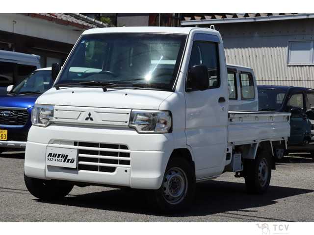 2012 Mitsubishi Minicab Truck