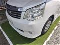 2010 Toyota Noah