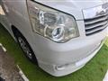 2010 Toyota Noah