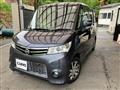 2012 Nissan ROOX