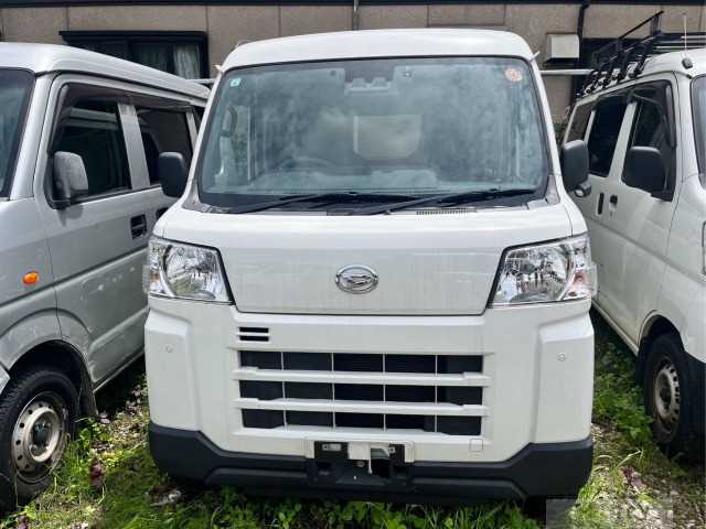 2022 Daihatsu Hijet Cargo