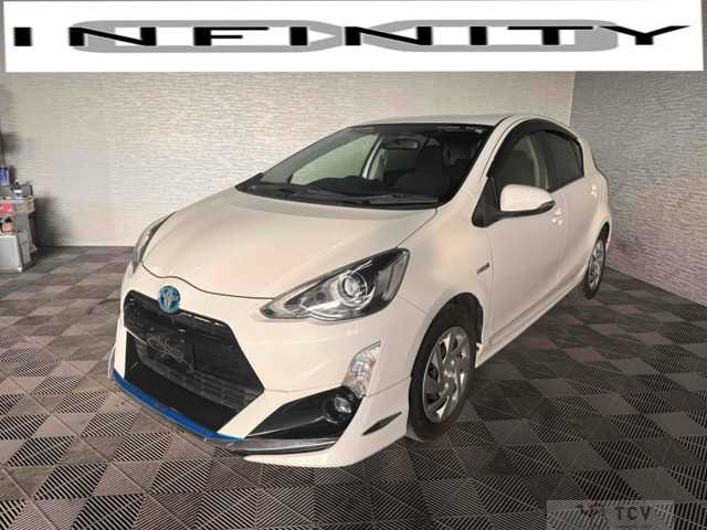 2015 Toyota AQUA