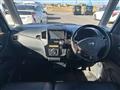 2010 Nissan ROOX