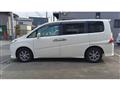 2006 Honda Step WGN