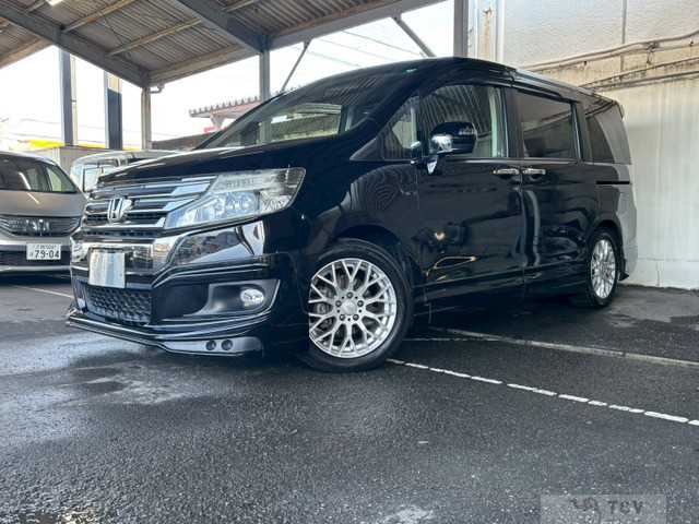 2013 Honda Step WGN