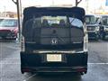 2013 Honda Step WGN