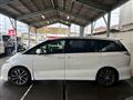 2013 Toyota Estima
