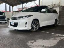 2013 Toyota Estima