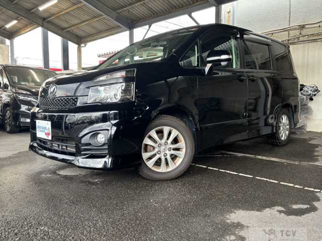 2010 Toyota Voxy