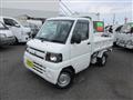2010 Mitsubishi Minicab Truck
