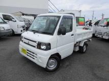 2010 Mitsubishi Minicab Truck