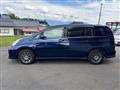 2006 Toyota Isis